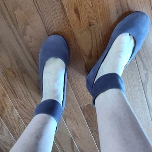 Size 42 Dansko ballet platform shoes, purple in very good used condition